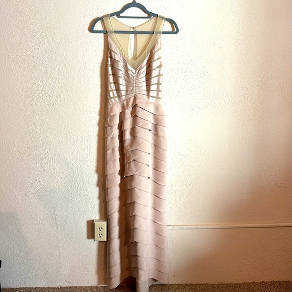 Xscape Dresses & Skirts - XSCAPE by Joanna Chen Floor Length dress